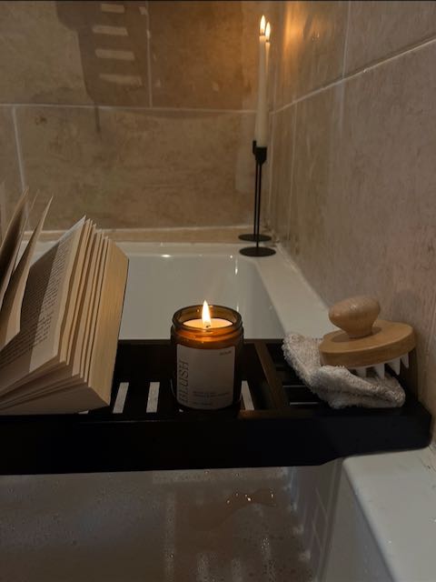 Relaxing Candles for the Perfect Bath Experience
