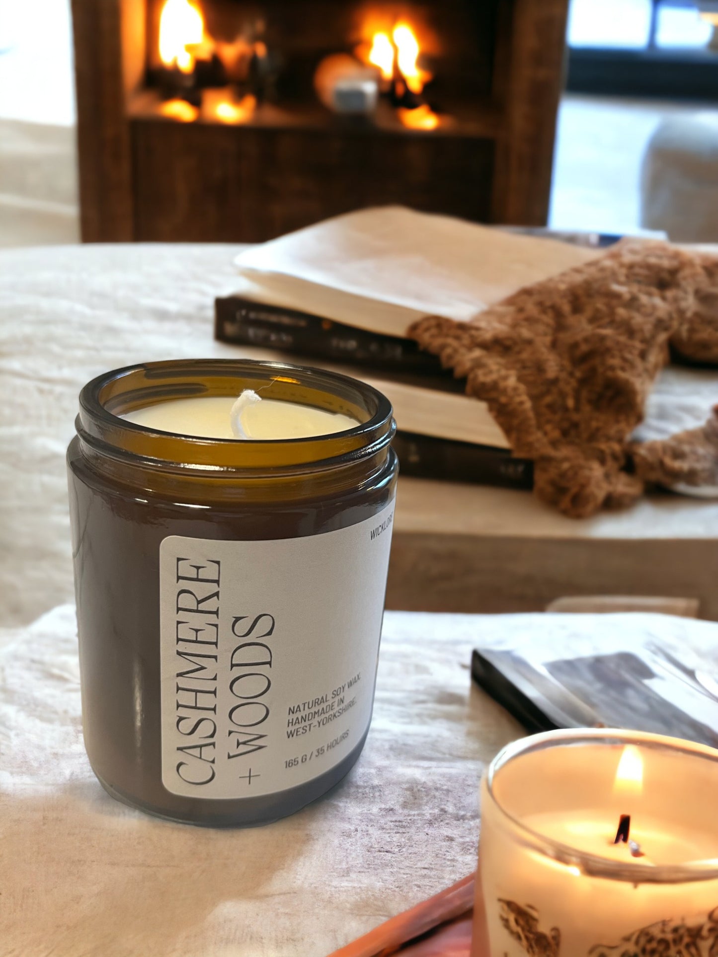 CASHMERE + WOODS - Scented Soy Candle