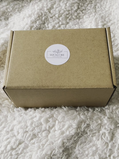 CASHMERE + WOODS - Scented Soy Candle